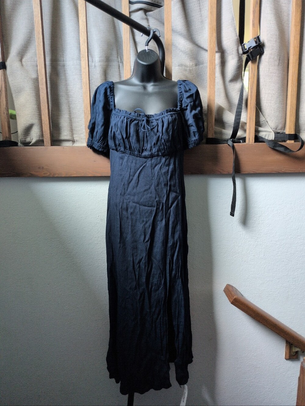 ✨ Nwt Reformation Hailsey Dress In Dark Navy Size US 8/ 10 - Picture 3 of 8